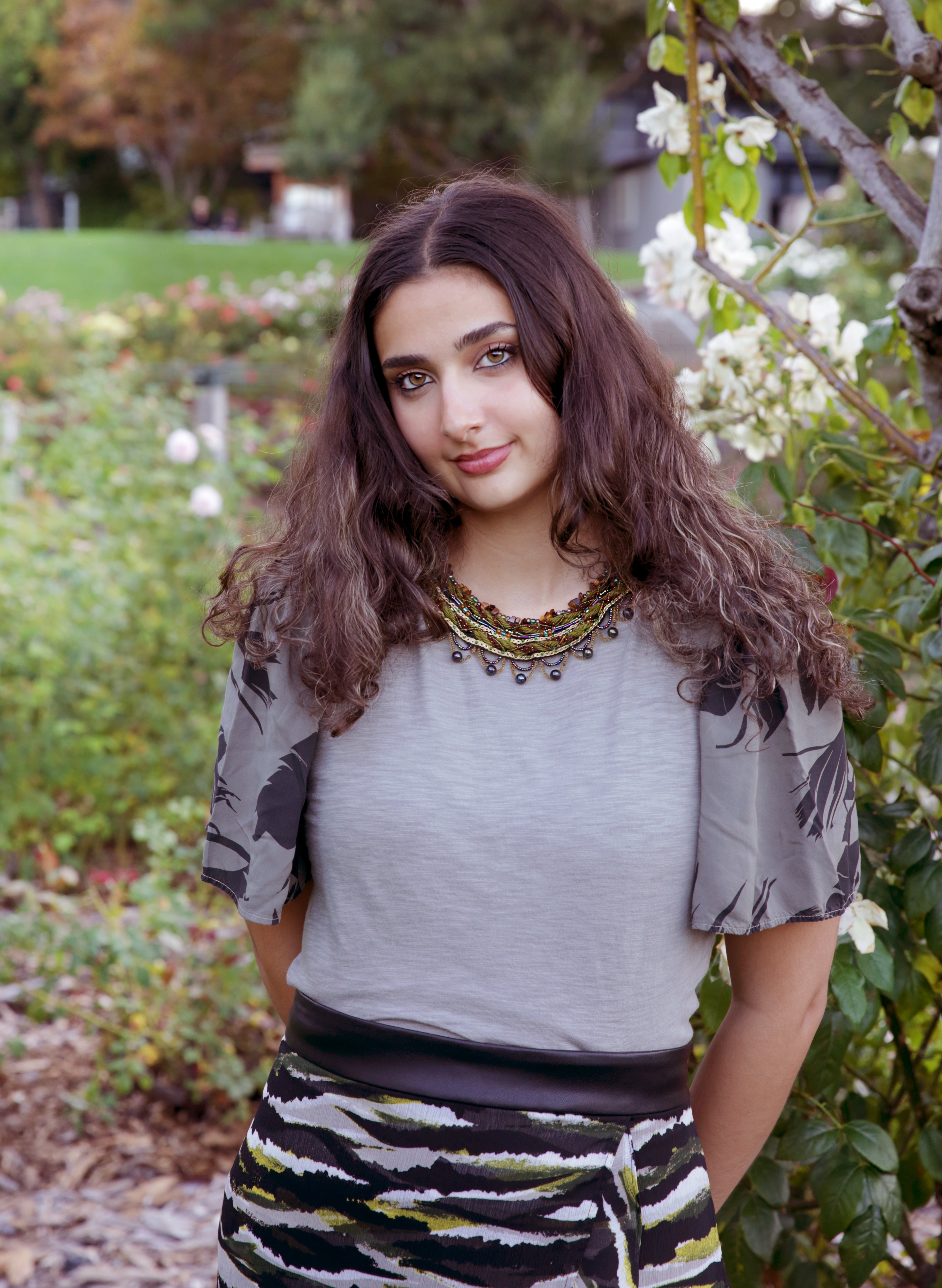Tiger Eye & Black Pearl Collar Necklace